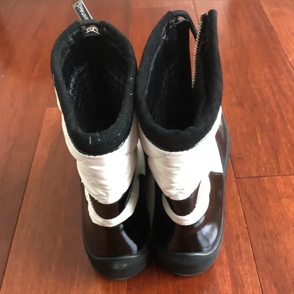 Aquatalia Italian Rain Boots US 8 LIKE NEW fit like between sizes 7.5 - 8 Women - Picture 7 of 15